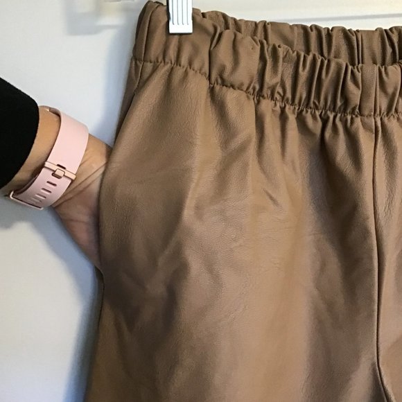 LUNA Allegra Tan Italian Faux Leather Joggers With Pockets - Picture 7 of 11